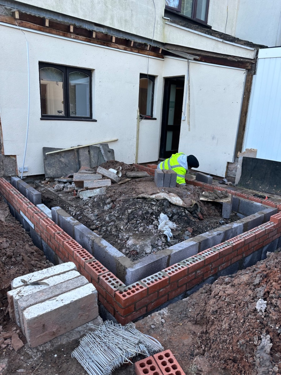 Builder: Image 5